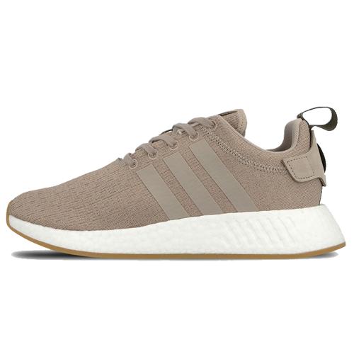 Кроссовки унисекс Adidas NMD R2 бежевые, 45 1/3 EU