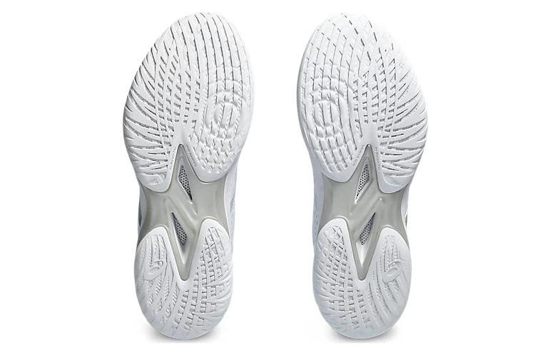 Кроссовки мужские Asics GELHOOP V16 NARROW белые, 39.5 EU