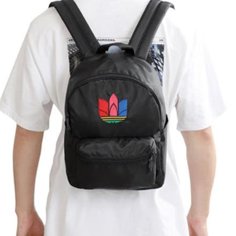 Рюкзак унисекс Adidas Originals GD4574 черный