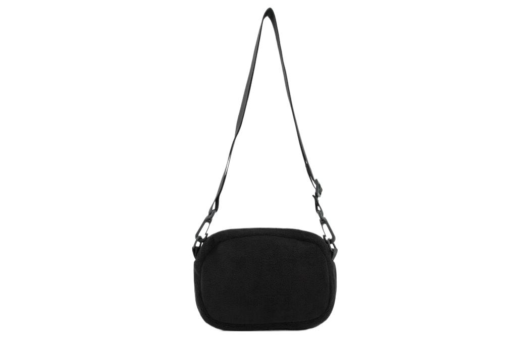 Сумка унисекс New Balance LAB34413-BK черная