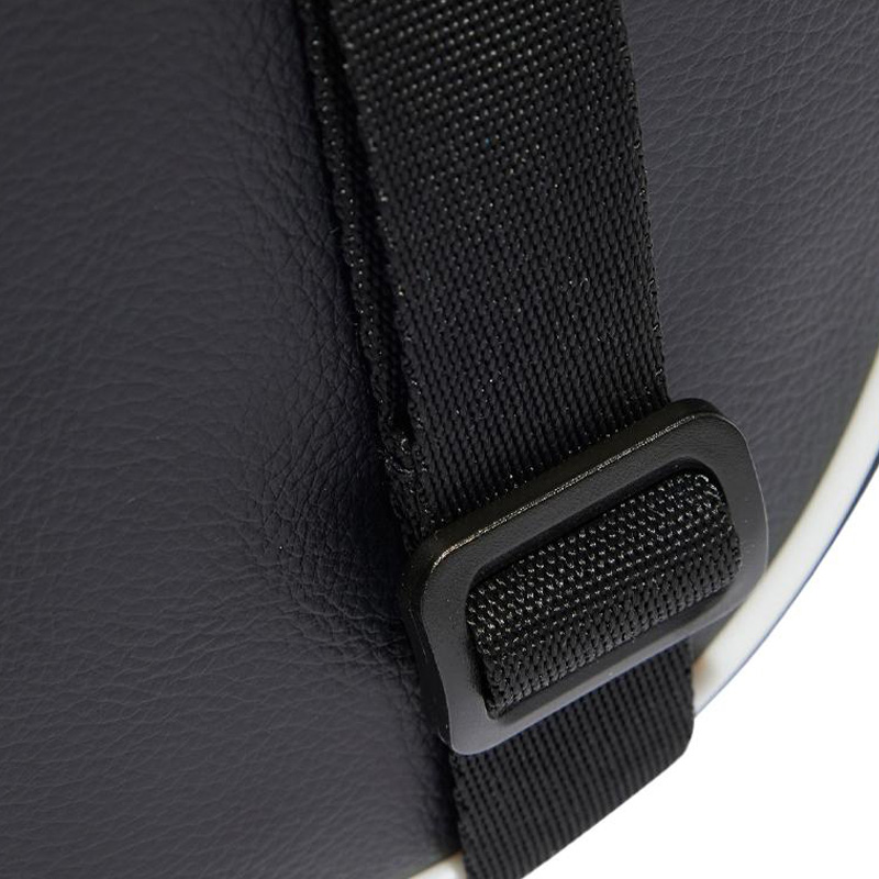 Сумка Adidas Adicolor Classic Round Bag IT7592 черная