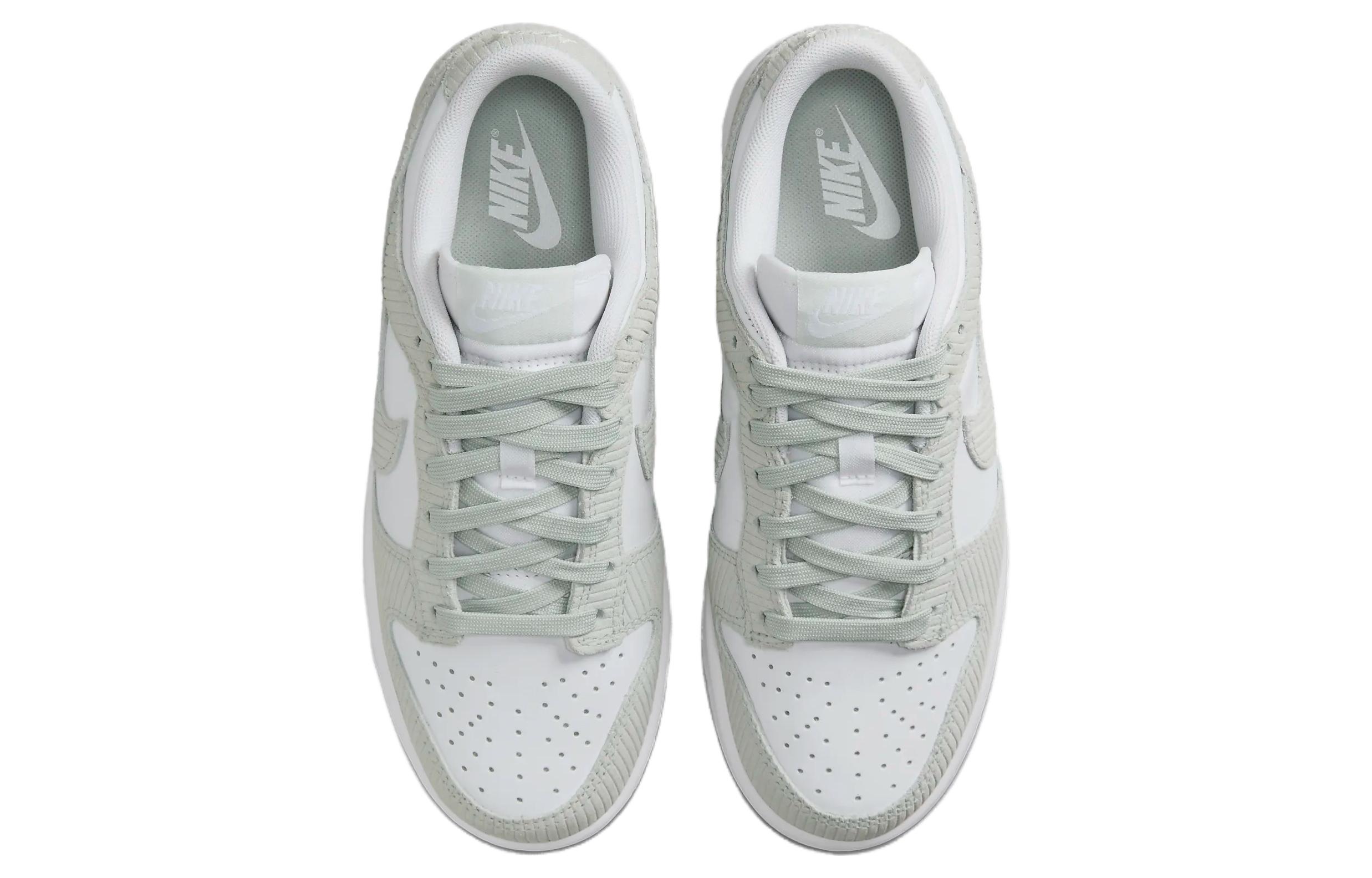 Кроссовки женские Nike Dunk Low Light Silver Corduroy белые, 40.5 EU