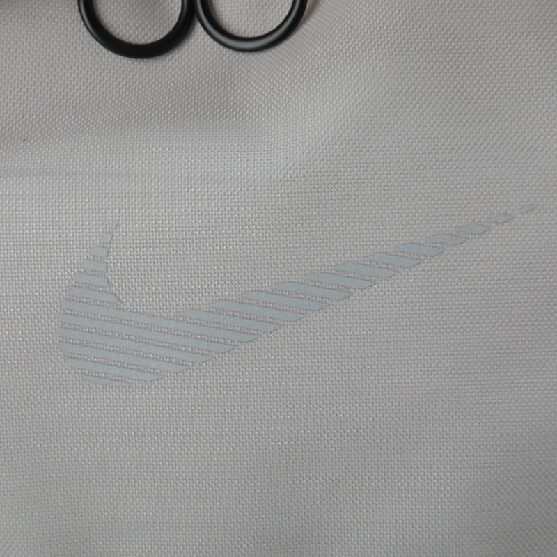 Рюкзак унисекс Nike BA6057-008 светло-серый