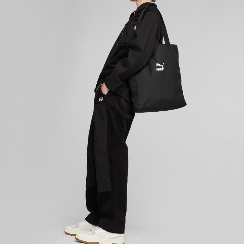 Сумка PUMA 079987-01 черная