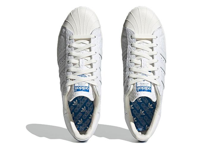 Кеды унисекс Adidas Superstar 82 Debossed Geometric Print белые, 44 EU