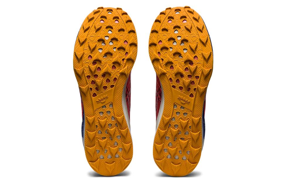 Кроссовки женские ASICS Fujispeed papaya indigo blue, 37 EU