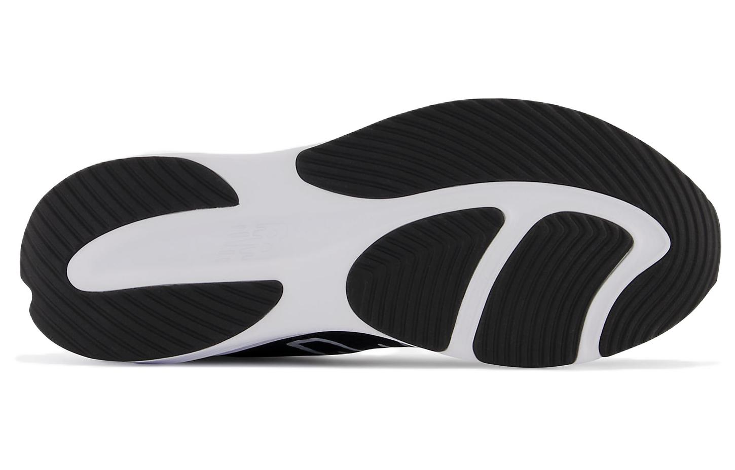 Кроссовки мужские New Balance 413 V2 черные, белые, 42 EU