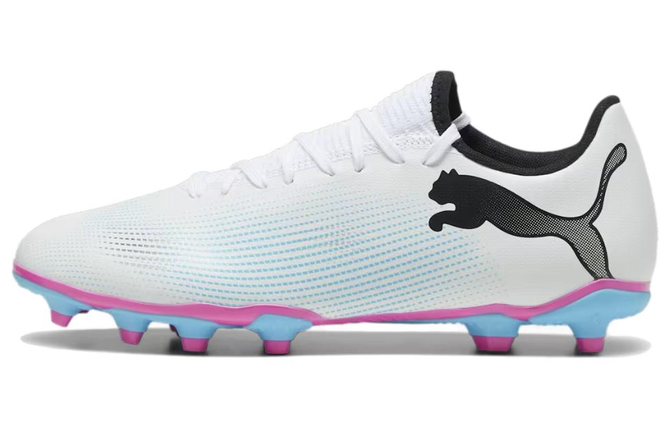 Футбольные бутсы PUMA Future 7 Play FG/AG белые, черные, розовые