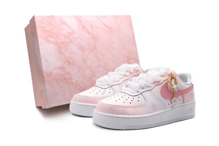 Женские кеды Nike Air Force 1 Low GS, розовые, 39 EU