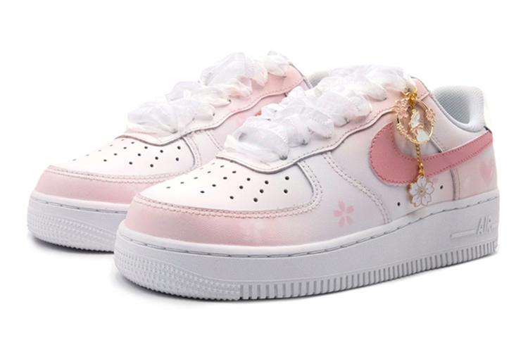 Женские кеды Nike Air Force 1 Low GS розовые и белые, 36.5 EU