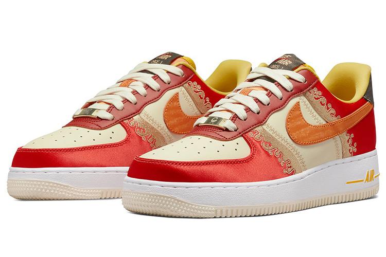 Кеды женские Nike Air Force 1 Low '07 Premium Little Accra красные, 37.5 EU