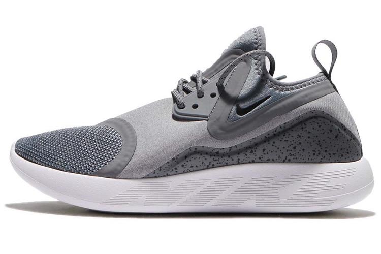 Кроссовки женские Nike LunarCharge Essential, wolf grey, 36.5 EU