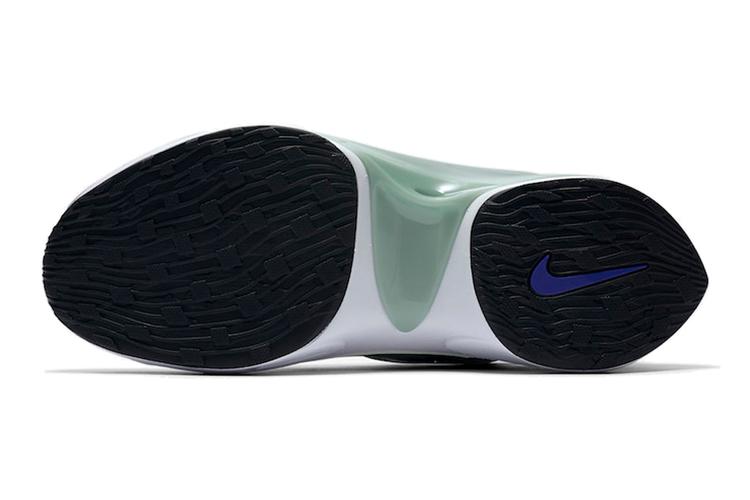 Кроссовки мужские Nike Signal D/MS/X бордово-бирюзовые