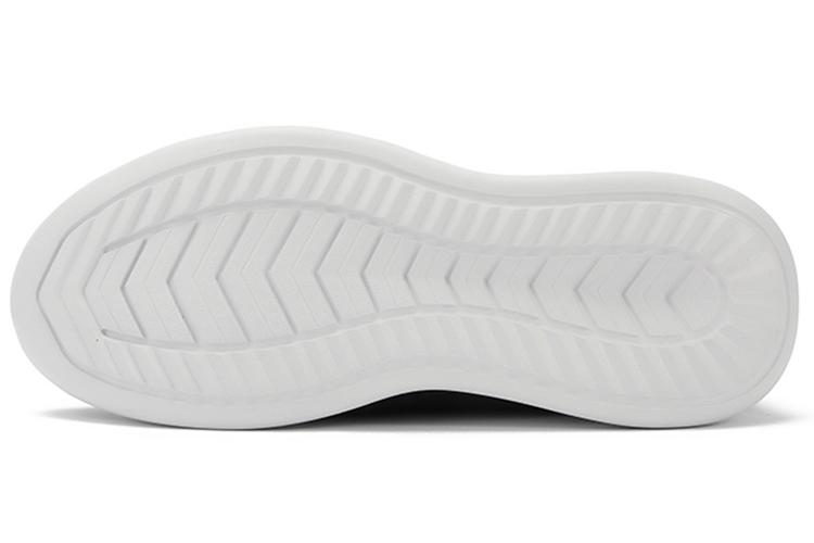 Кроссовки женские New Balance Cypher RunSeries черные/белые, 36 EU