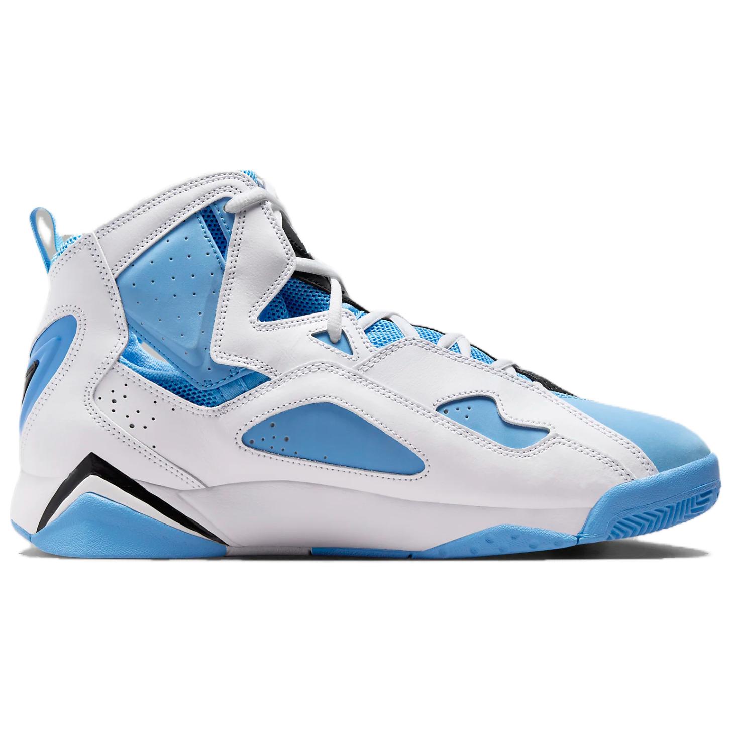 Кроссовки мужские Jordan True Flight Unc белые, 44 EU