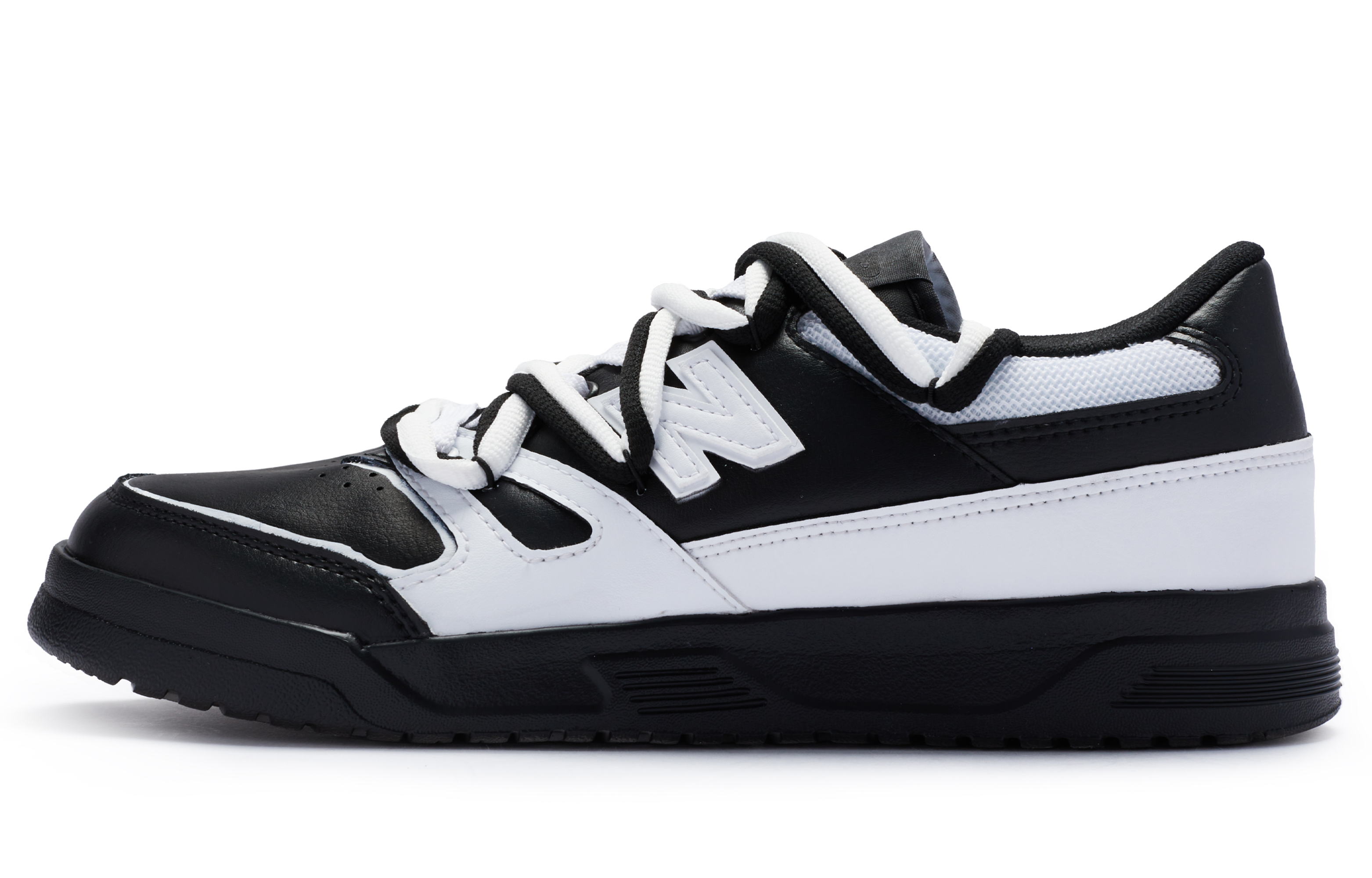 Кроссовки унисекс New Balance Ct20 черно-белые, 37 EU