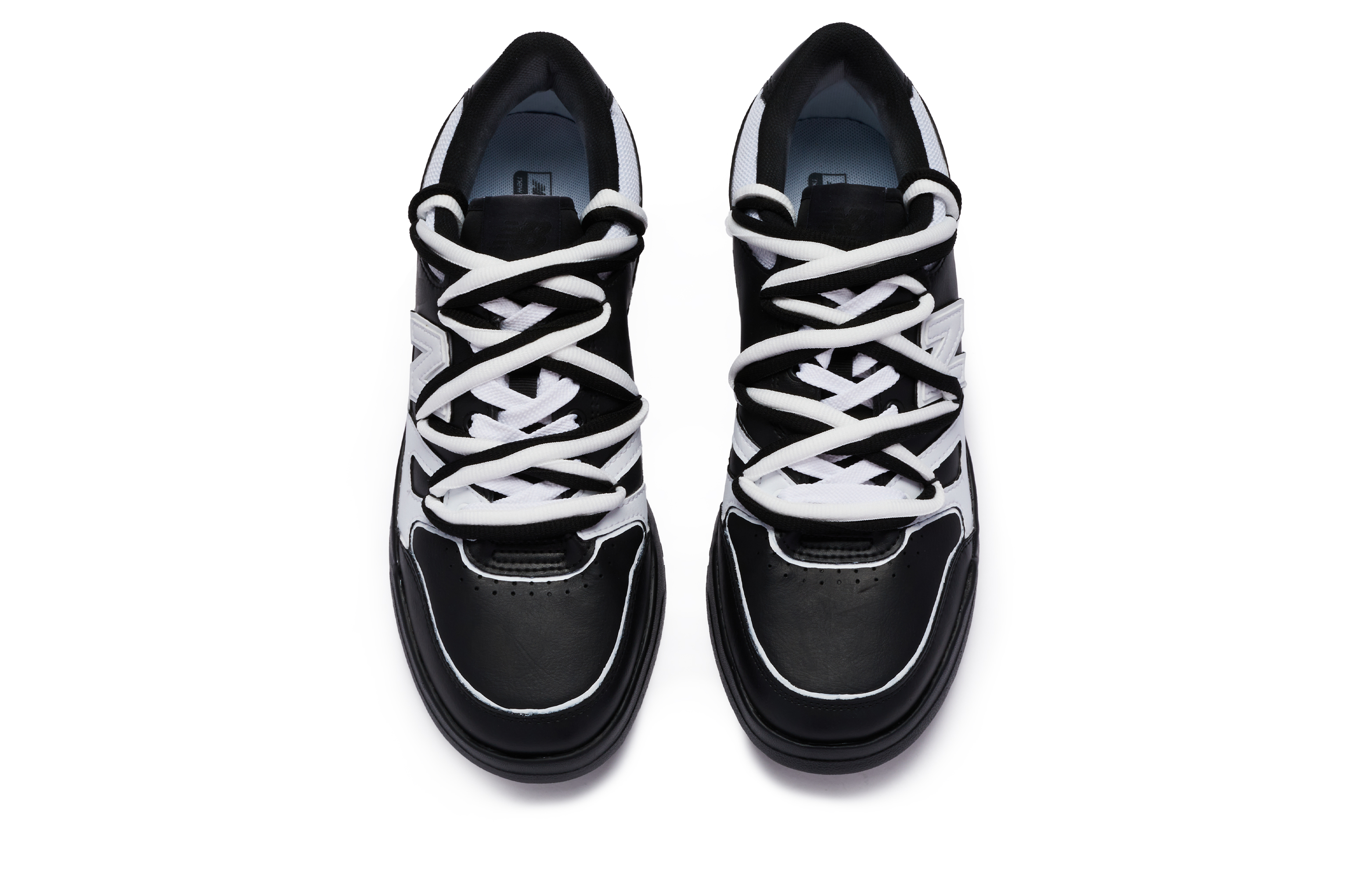 Кроссовки унисекс New Balance Ct20 черно-белые, 37 EU