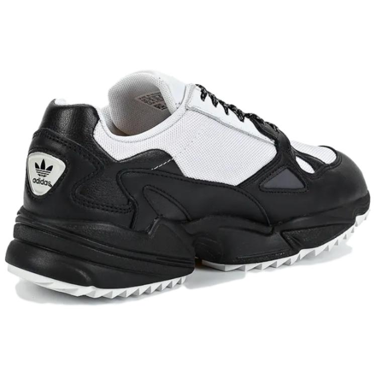 Кроссовки женские Adidas Falcon Trail, tuxedo, 41 1/3 EU