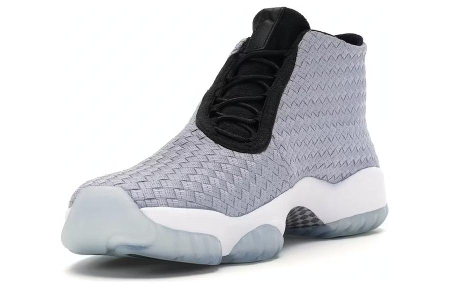 Кроссовки мужские Jordan Future Premium metallic silver, 44.5 EU