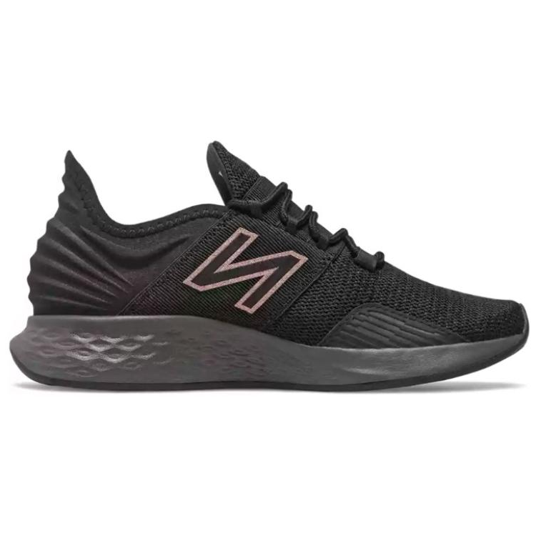 Кроссовки женские New Balance Fresh Foam Roav черно-розовые, 35 EU