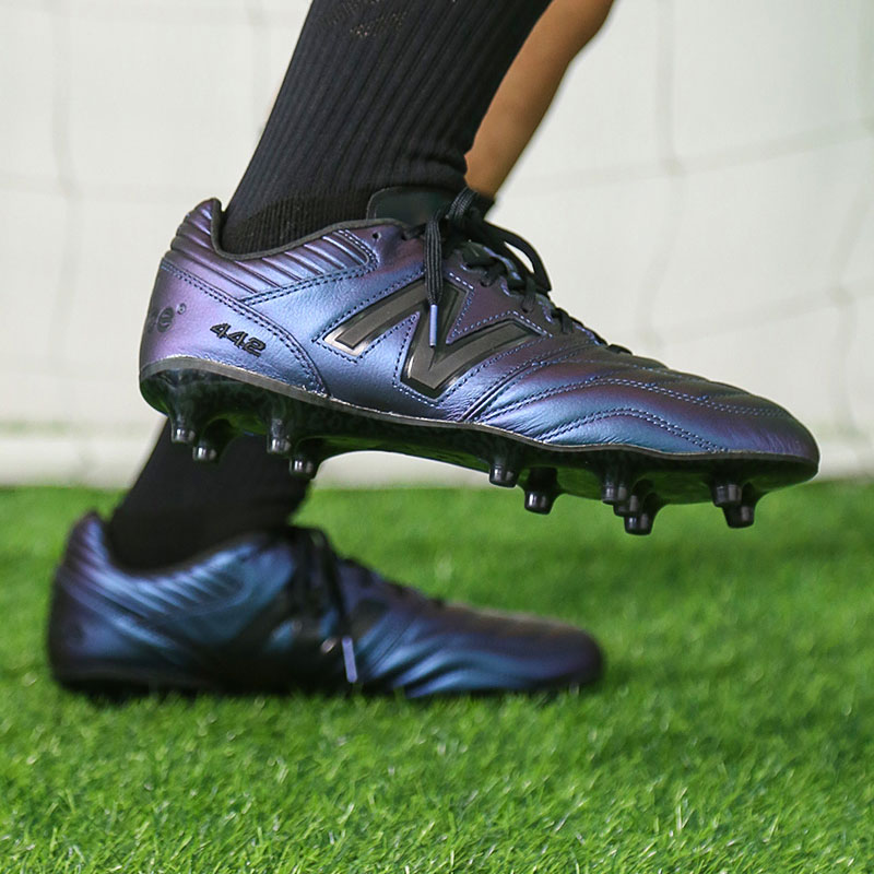 Футбольные бутсы New Balance 442v2 ограниченная серия, dazzling color purple, 40 EU