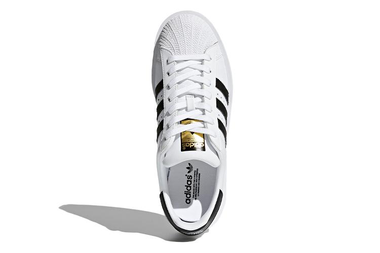 Кеды женские Adidas Originals Superstar Bold Leather белые и черные, 37 1/3 EU