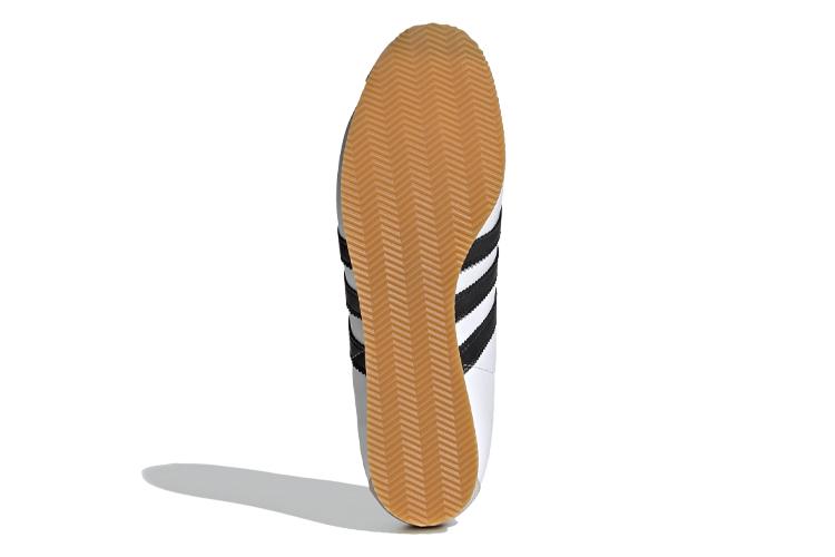 Кроссовки унисекс Adidas Training 76 Spzl, cloud white core black, 40 EU