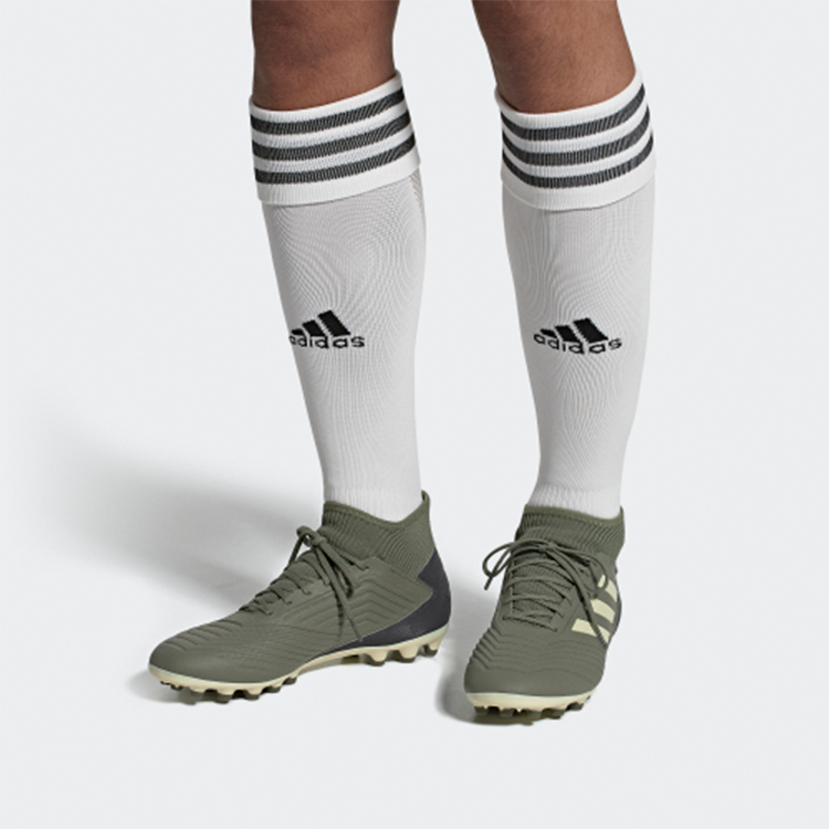 Бутсы мужские adidas Predator Tango 19.3 Turf черные, 43 EU