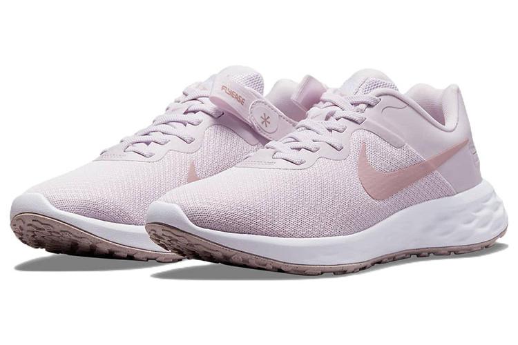 Кроссовки женские Nike Revolution 6 FlyEase Next Nature светло-фиолетовые, 36 EU