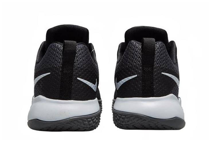 Кроссовки мужские Nike Zoom Live II EP темно-серые, 45 EU