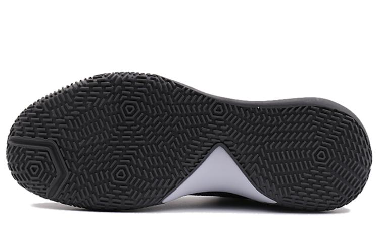 Кроссовки мужские Nike Zoom Live II EP темно-серые, 45 EU