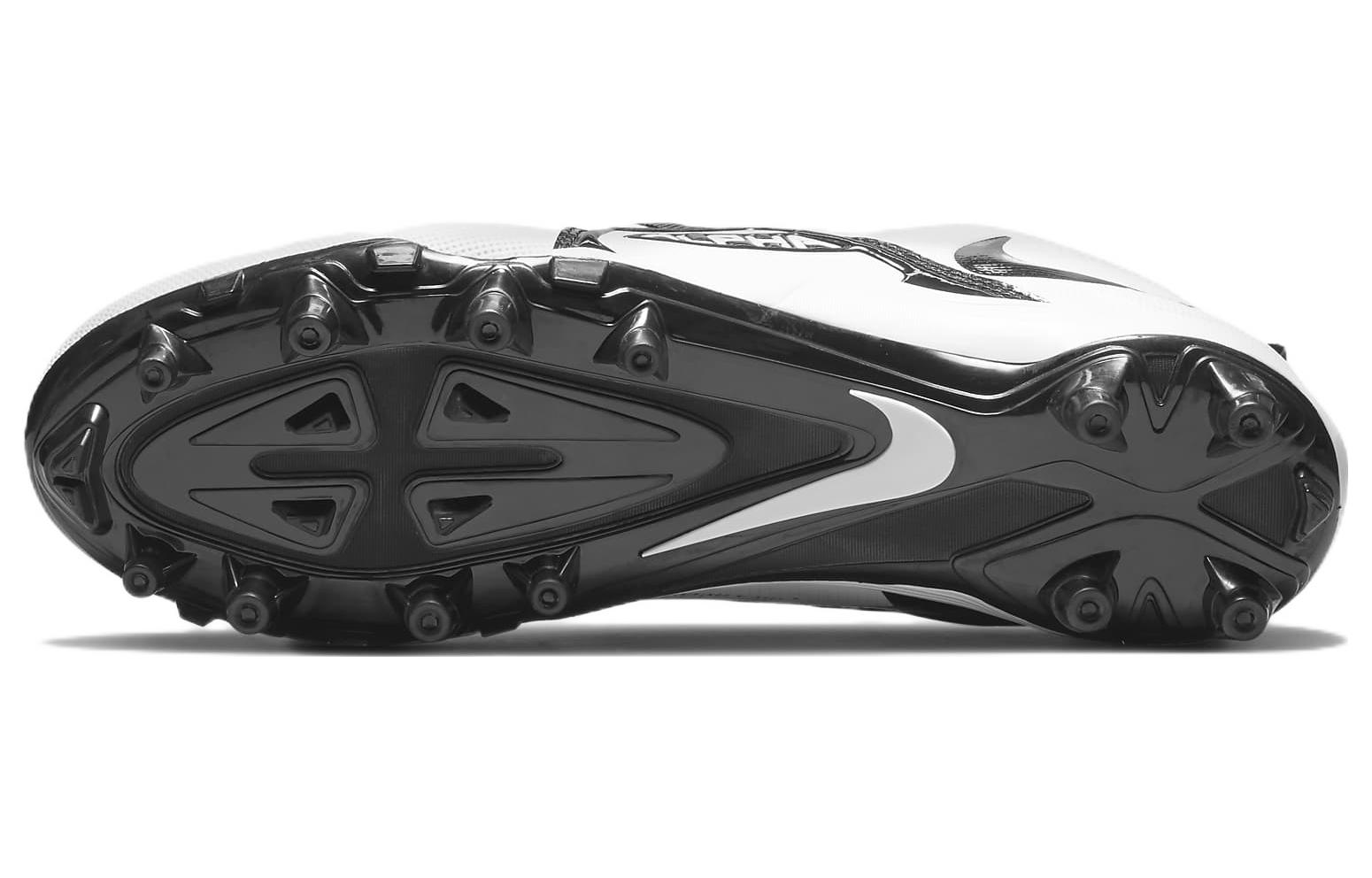 Футбольные бутсы мужские Nike Alpha Menace Varsity 3 белые, черные, 46 EU