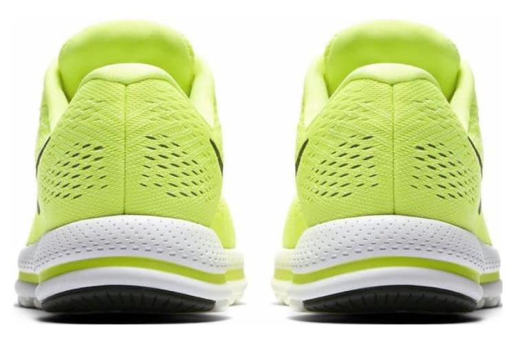 Кроссовки унисекс Nike Air Zoom Vomero 12, volt black, 42.5 EU