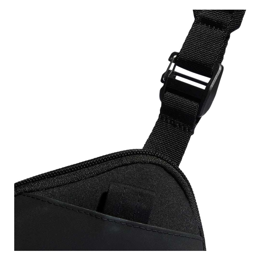 Рюкзак Adidas Originals HG8465 черный