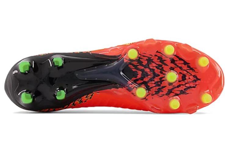 Футбольные бутсы мужские New Balance Tekela V4 Pro FG оранжево-зеленые, 42 EU