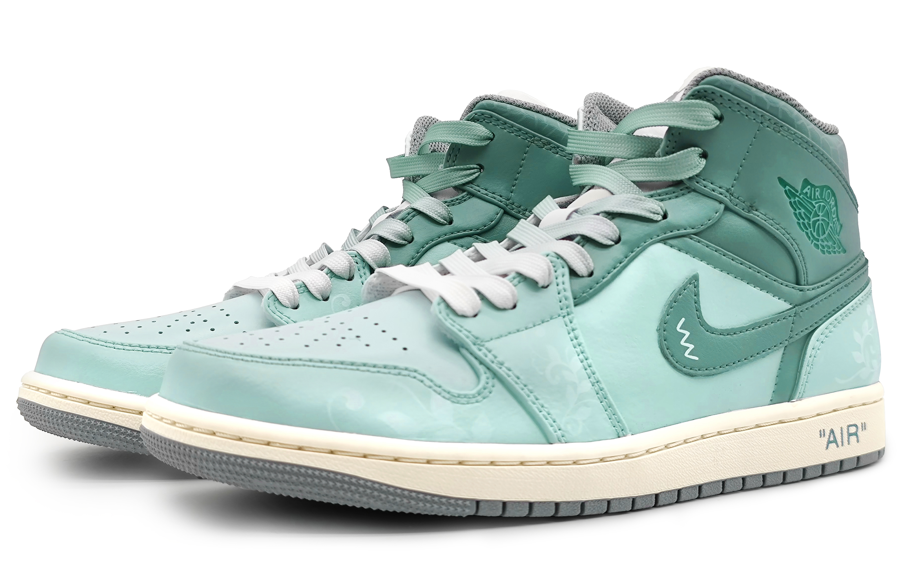 Кроссовки мужские Jordan Air Jordan 1 Mid винтажные, cyan, 45 EU