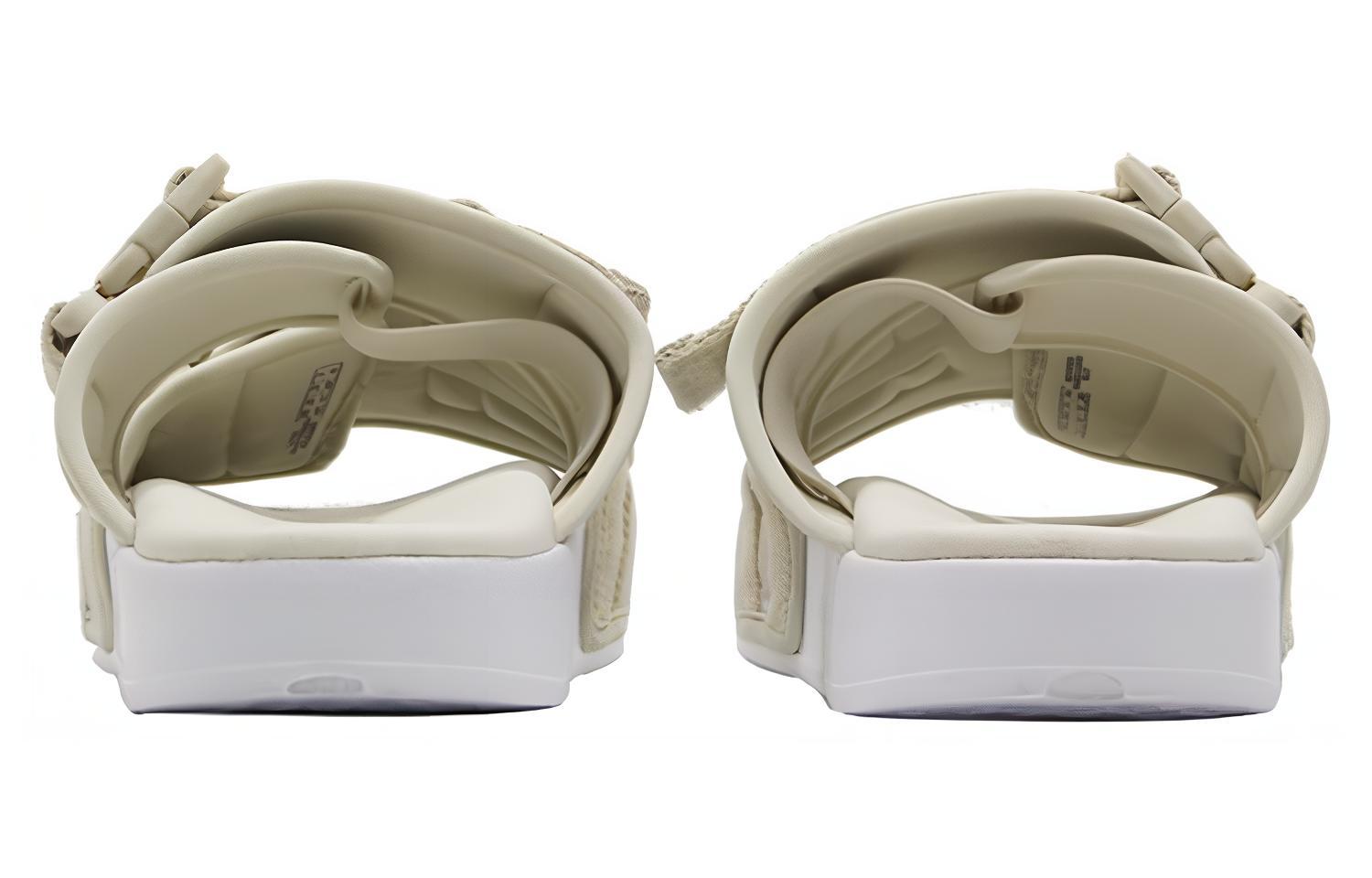 Шлепанцы унисекс PUMA Leadcat Ylm Han белые, 39 EU