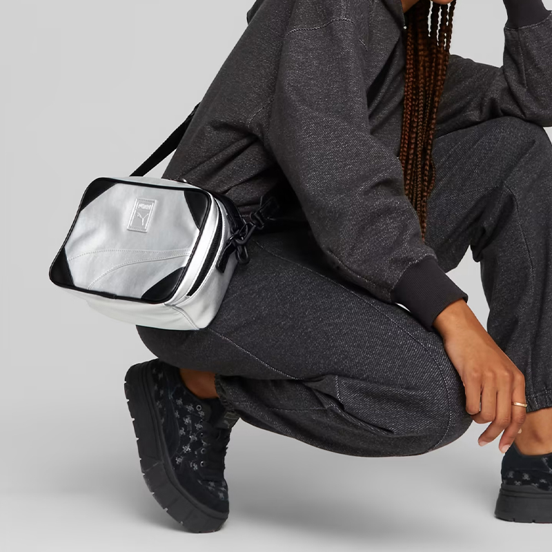 Сумка мужская PUMA 079363-03 серебристого металлика, размер: Mini EU