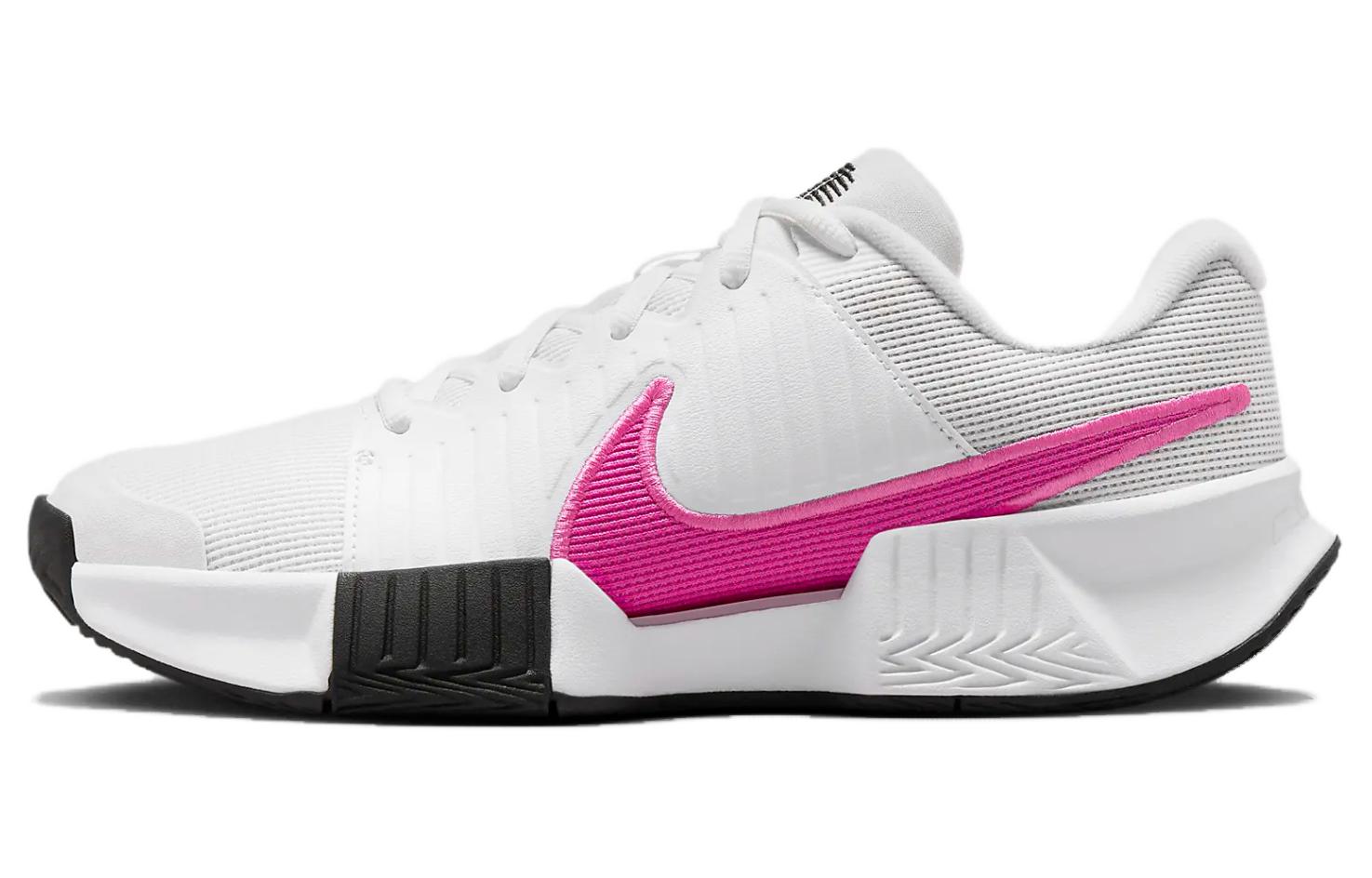 Спортивные кроссовки женские Nike Gp Challenge Pro белые, 36.5 EU