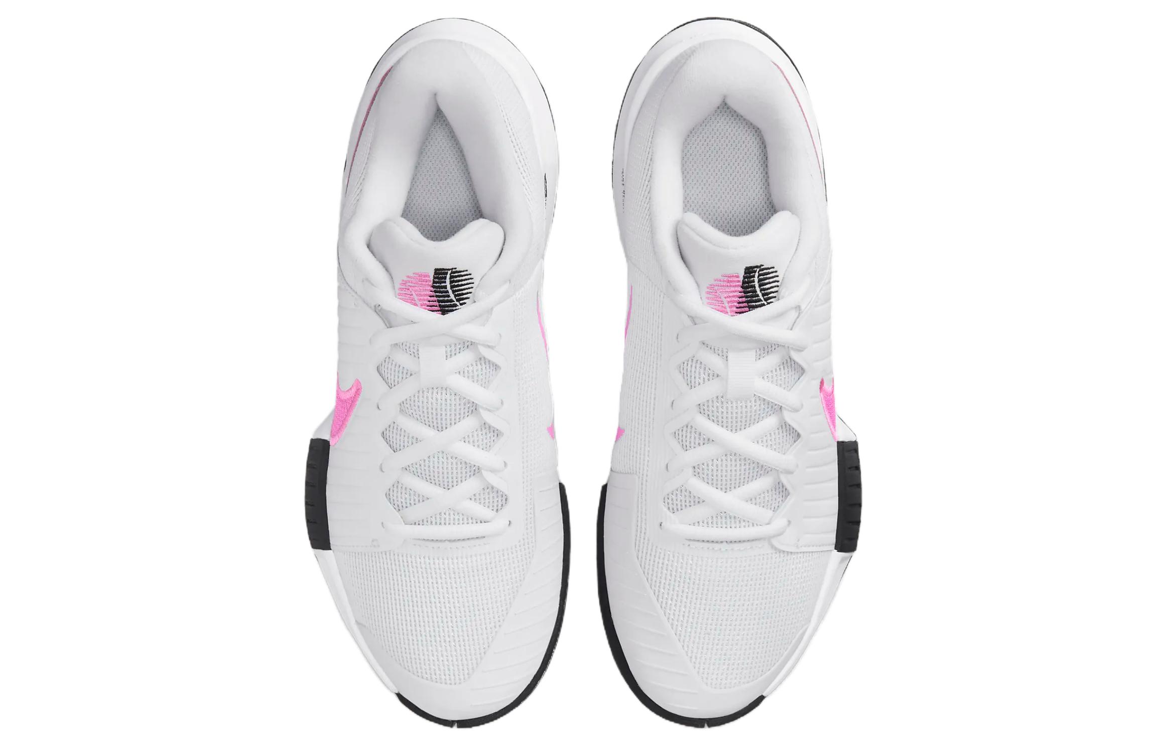 Спортивные кроссовки женские Nike Gp Challenge Pro белые, 36.5 EU