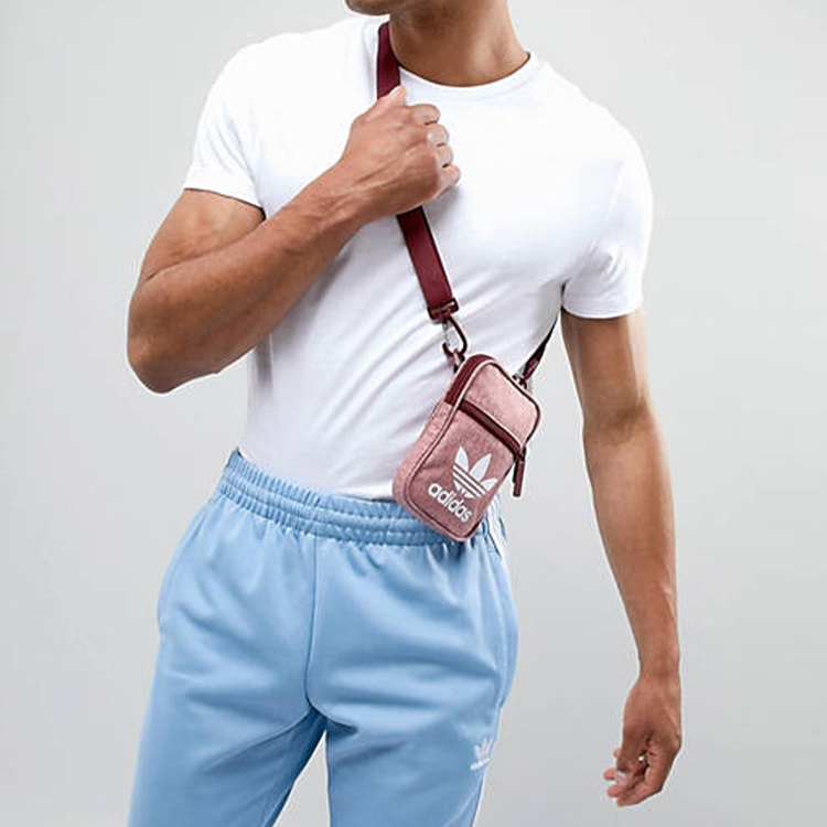 Сумка унисекс Adidas Originals D98926 бордовая