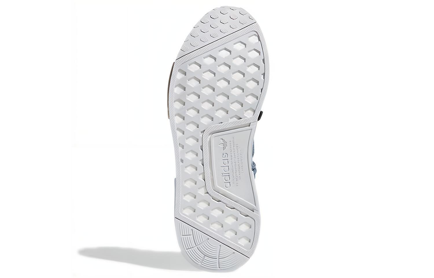 Кроссовки унисекс Adidas NMD Hu Pharrell x BBC Running Dog, blue-gray, 38 2/3 EU