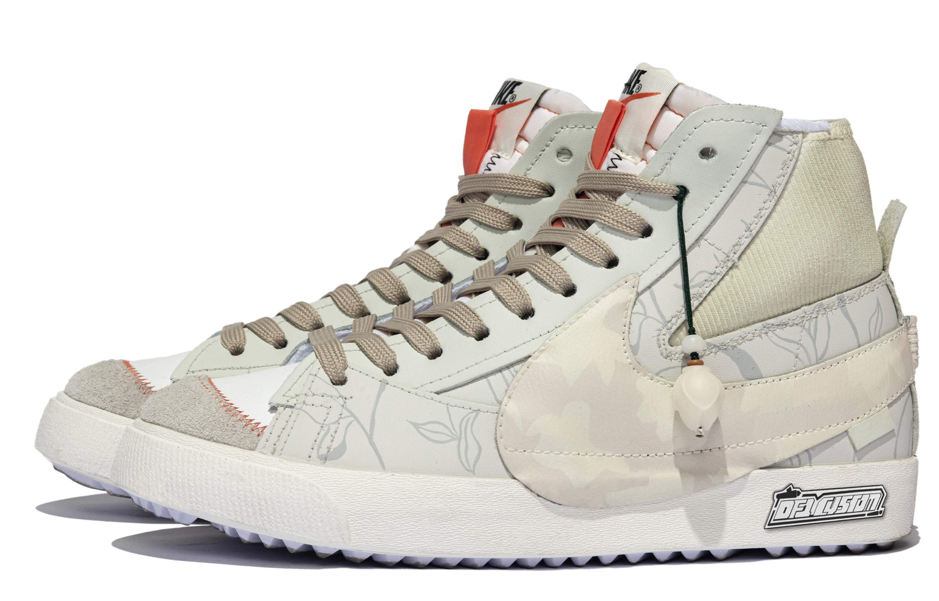 Кроссовки унисекс Nike Blazer Mid top бежевые, 36.5 EU