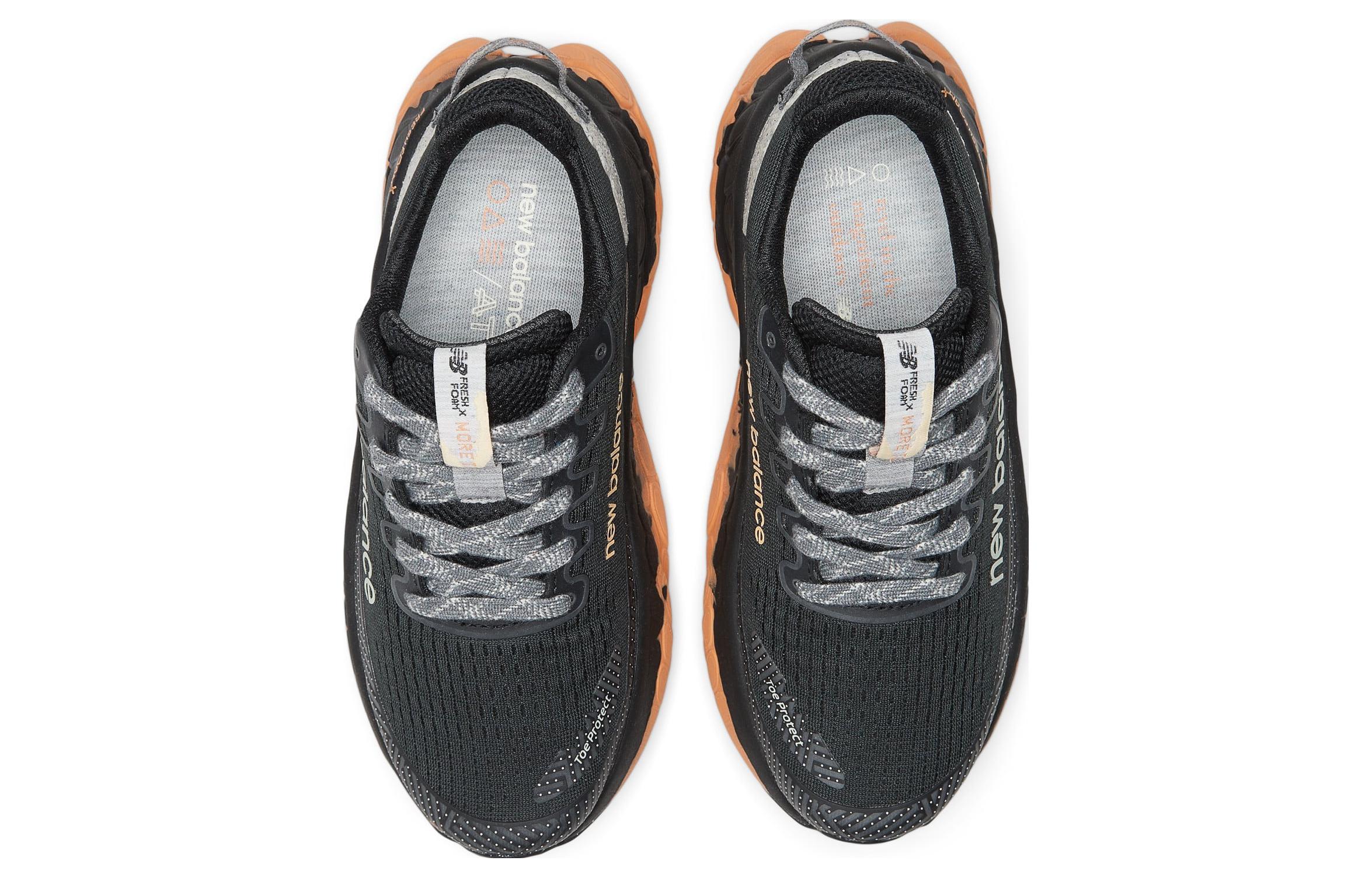 Кроссовки женские New Balance Fresh Foam X Trail More V3 черные, 39 EU