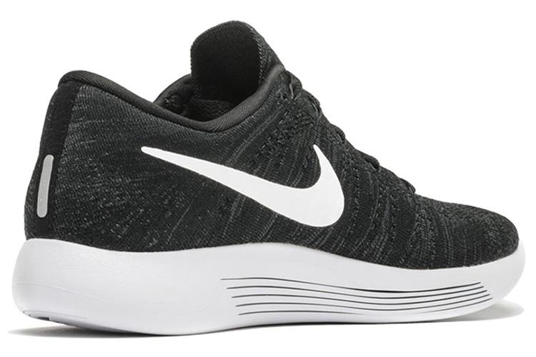 Кроссовки мужские Nike LunarEpic Low Flyknit черные, 44 EU