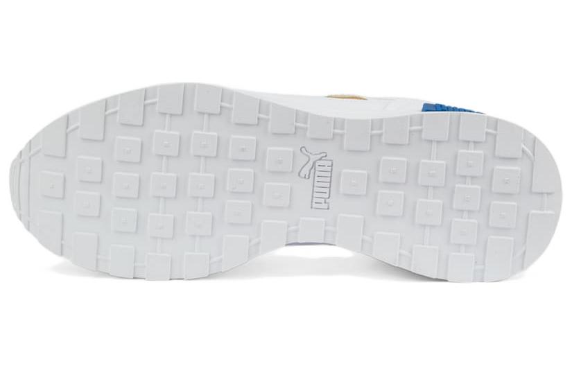 Кроссовки унисекс PUMA Graviton Pro Fc белые, 39 EU