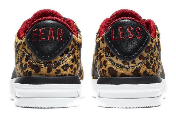 Кеды женские Nike Air Vapor Wing Premium leopard, 37.5 EU