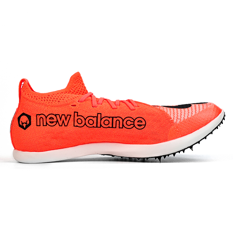 Беговые кроссовки унисекс New Balance FuelCell MD X V2, orange, 42.5 EU