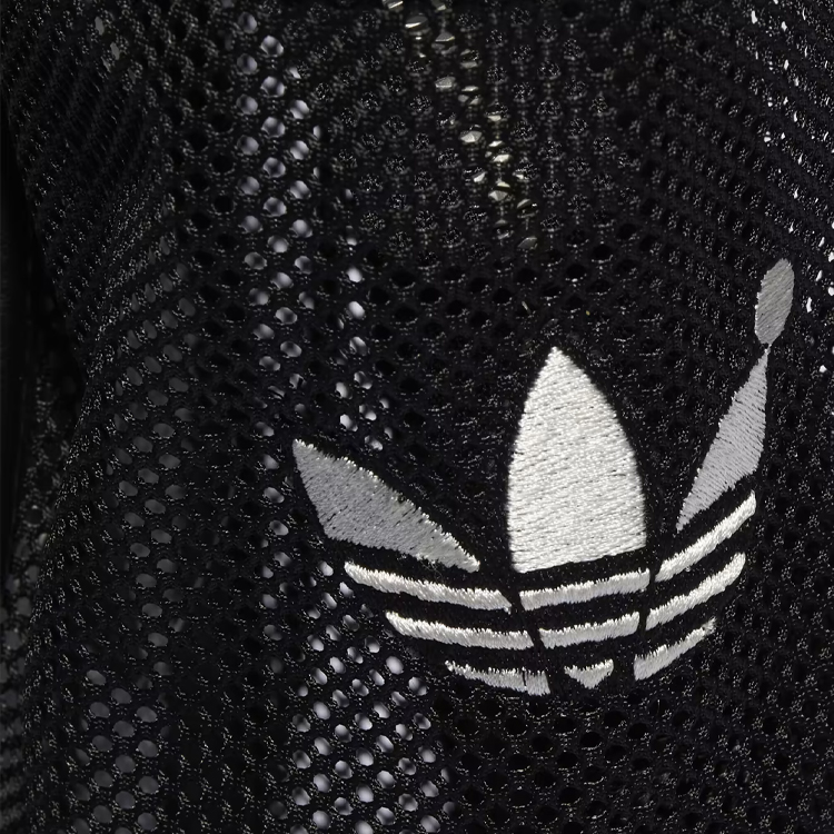 Сумка унисекс Adidas Originals IJ5992 черно-белая