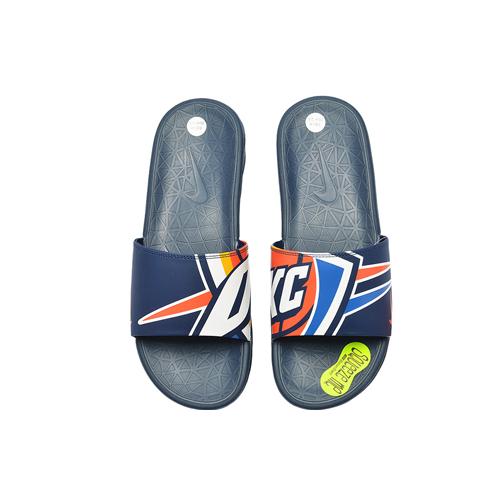 Шлепанцы мужские Nike Benassi Solarsoft NBA college navy, 40 EU